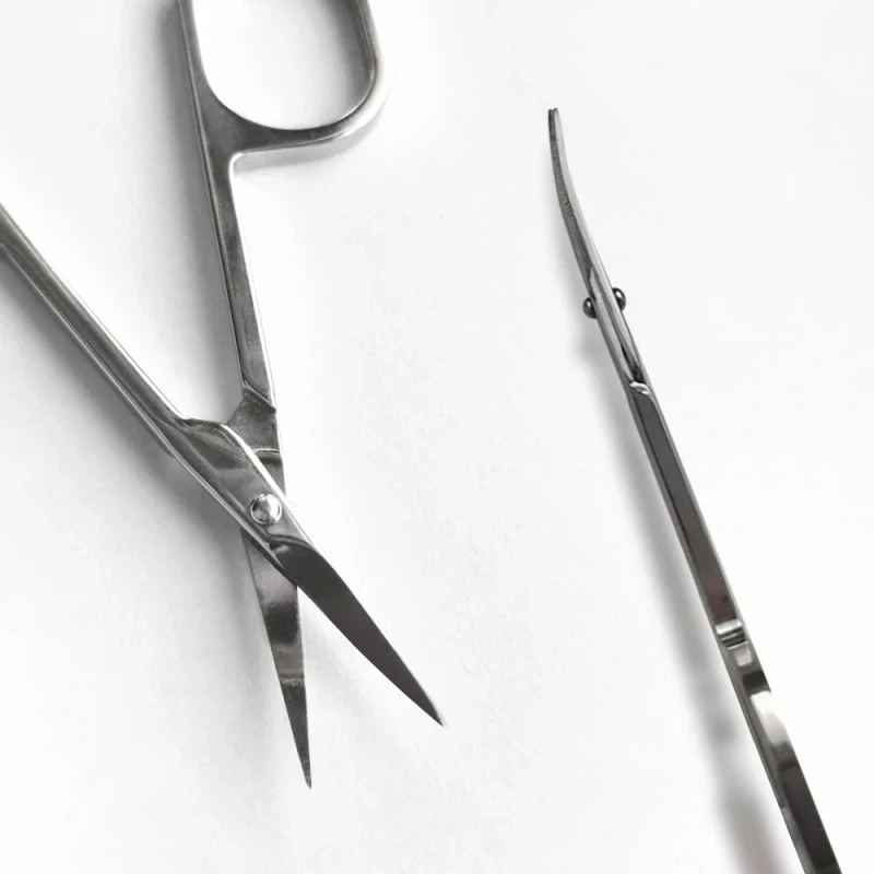 Nožnice zádierkové zahnuté