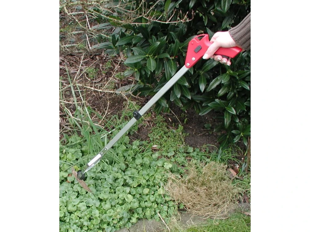 Podavač predmetov skladací 82 cm